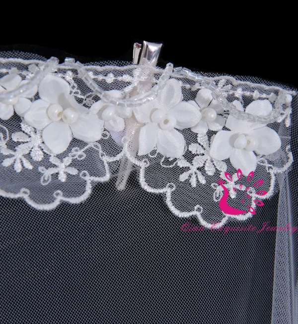 Bridal Veils with Lace Flowers